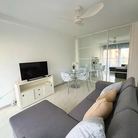 Remo 1 Apartment